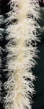 Load image into Gallery viewer, Ostrich Feather Boa
