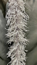 Load image into Gallery viewer, Ostrich Feather Boa