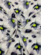Load image into Gallery viewer, Floral Linen
